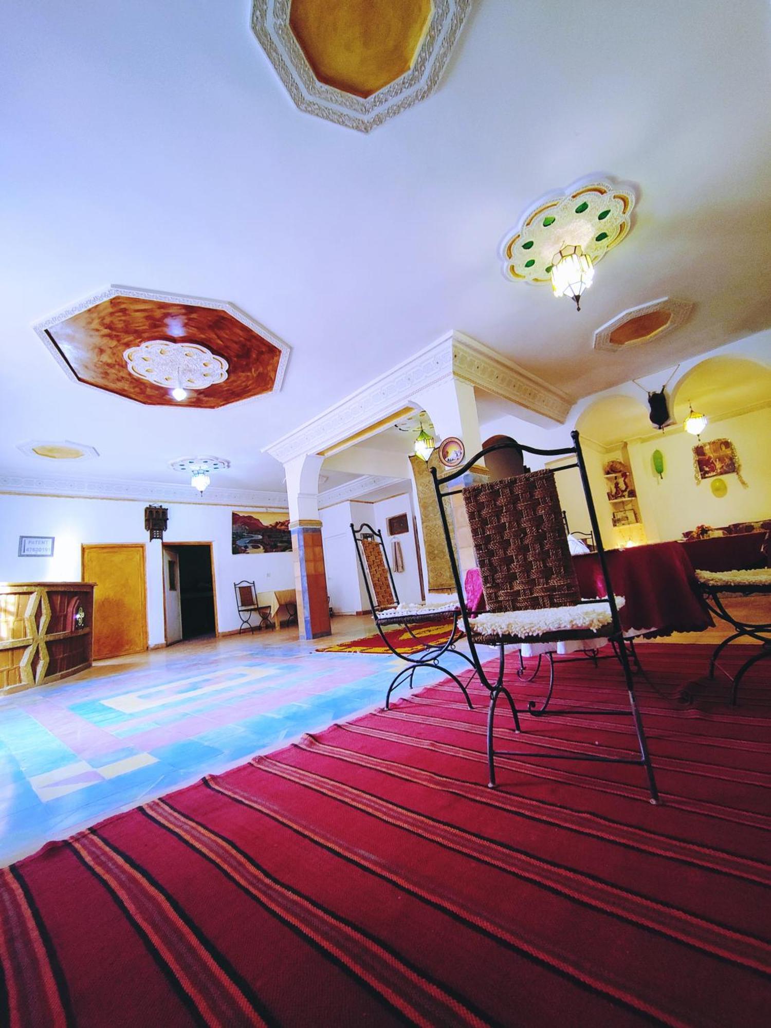 Riad Kasbah Des Roches Akhendachou n'Ait Ouffi Экстерьер фото