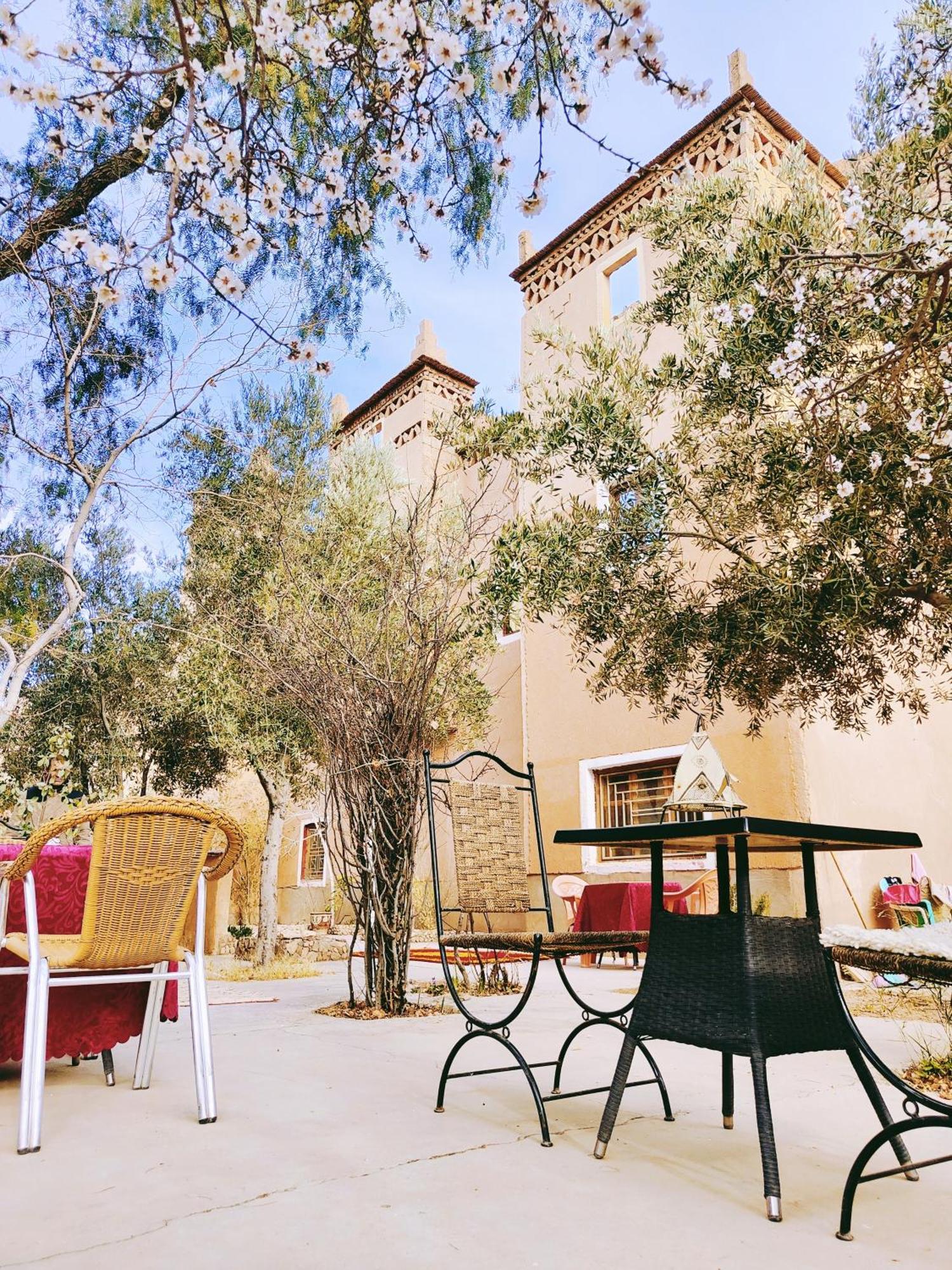 Riad Kasbah Des Roches Akhendachou n'Ait Ouffi Экстерьер фото